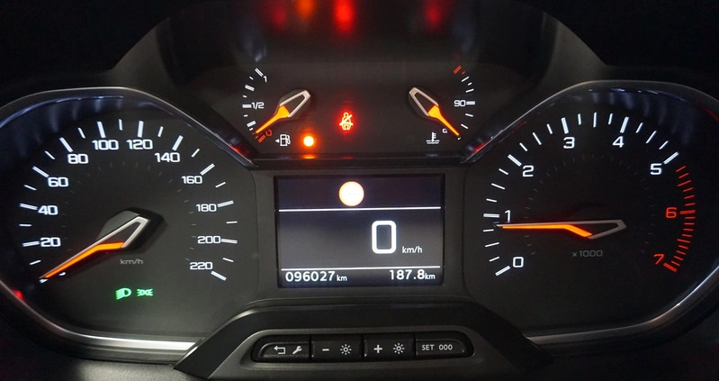 Peugeot Rifter cena 79900 przebieg: 96027, rok produkcji 2019 z Tolkmicko małe 254